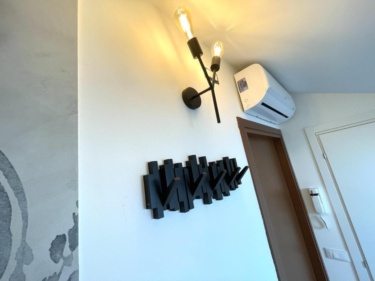 Lovely Mini Attic Appartement Rapallo Buitenkant foto